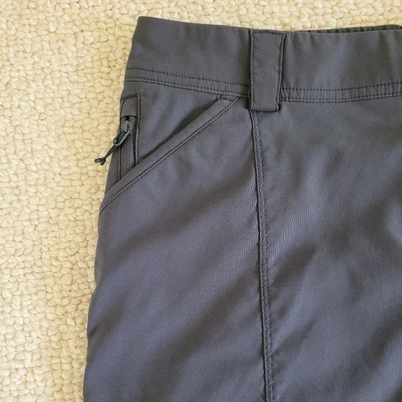 Duluth Trading Co Womens Dry On the Fly Skort/Skirt Gray Size 12 Hiking Outdoor. - Picture 4 of 12